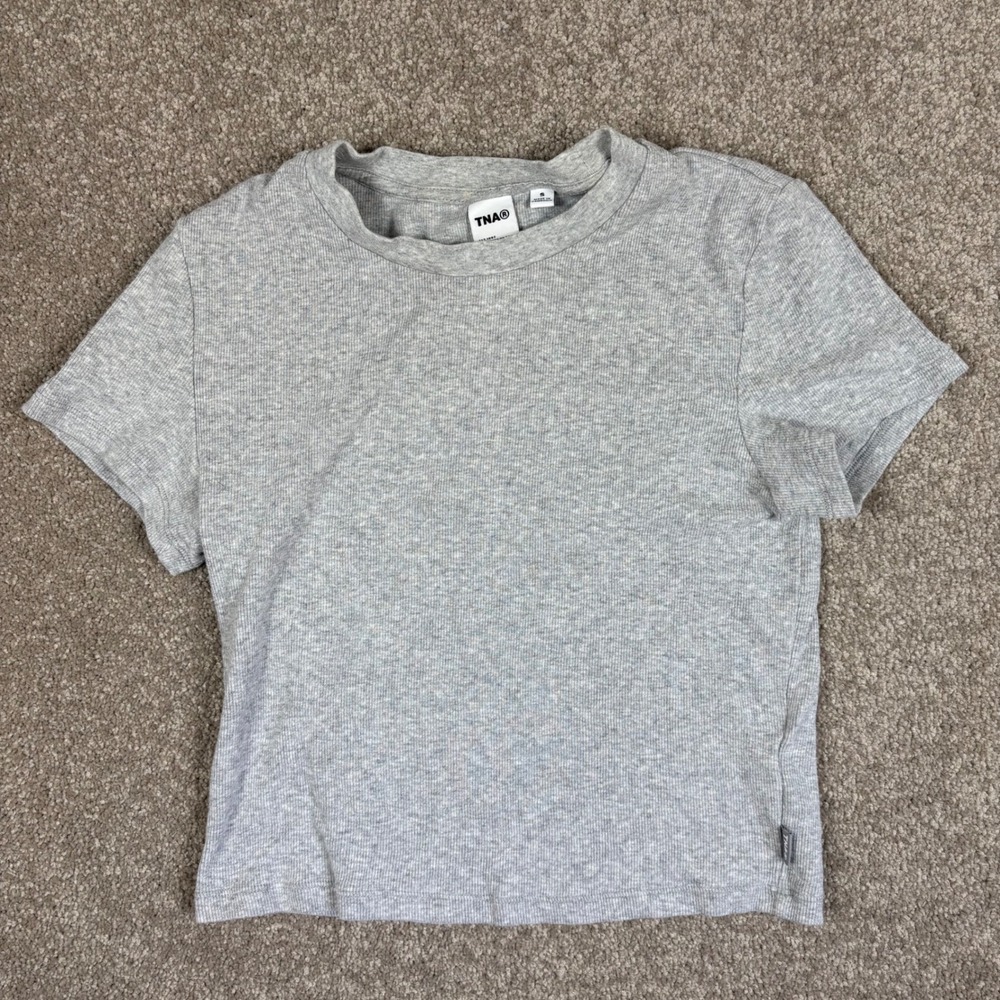 TNA Aritzia Heather Grey Ribbed Short Sleeve Crop Top Tee Small